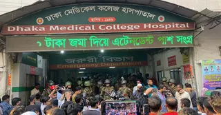 গুলিবিদ্ধ হাদি: ঢামেকে পরিস্থিতি সামলাতে সেনা মোতায়েন